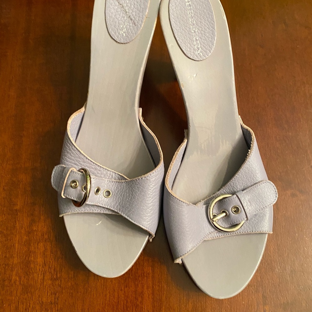 Burberry clogs